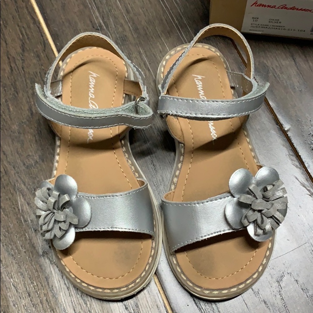 Hanna Andersson Silver Sandals - Girls size 10